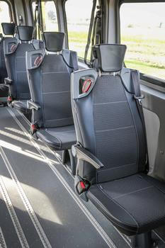 Les sièges Triflex sont à la fois compacts et très confortables pour vos passagers