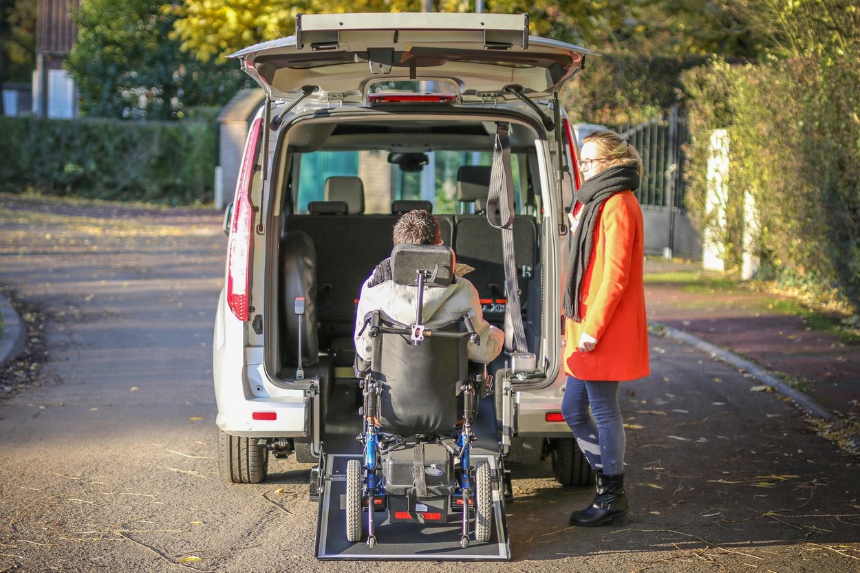 Un véhicule accessible en fauteuil roulant et ultra modulable pour vos vacances