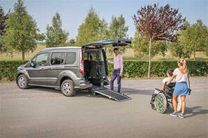 Voitures handicap de 3 à 5 places dont 1 personne en fauteuil