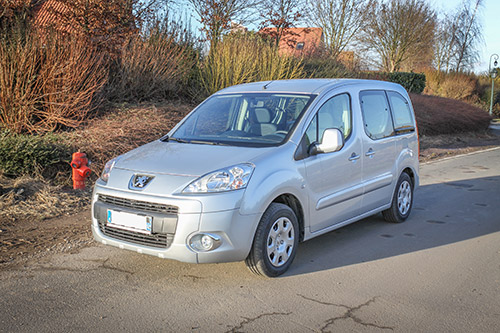 Le Peugeot Partner HappyAccess est particulièrement polyvalent Le Peugeot Partner HappyAccess est particulièrement polyvalent