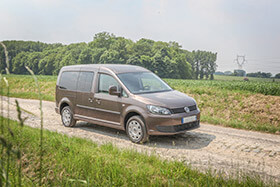 Mme Donay est l'heureuse propriétaire d'un Volkswagen Caddy Maxi HappyAccess Mme Donay est l'heureuse propriétaire d'un Volkswagen Caddy Maxi HappyAccess