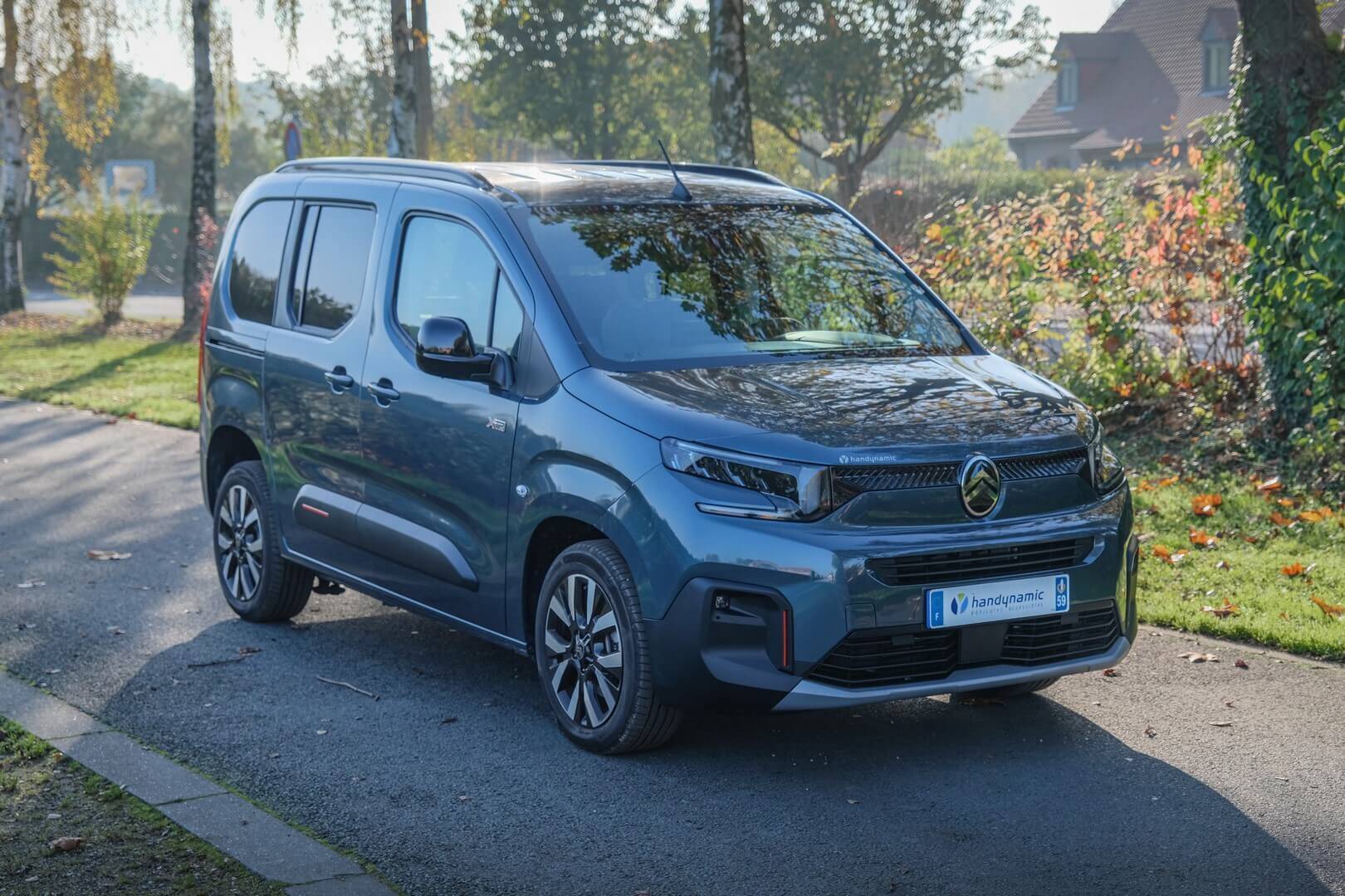 Plus accessible, plus confortable, plus convivial, l'aménagement Xtra HappyAccess du Citroën Berlingo handicap va vite vous convaincre !