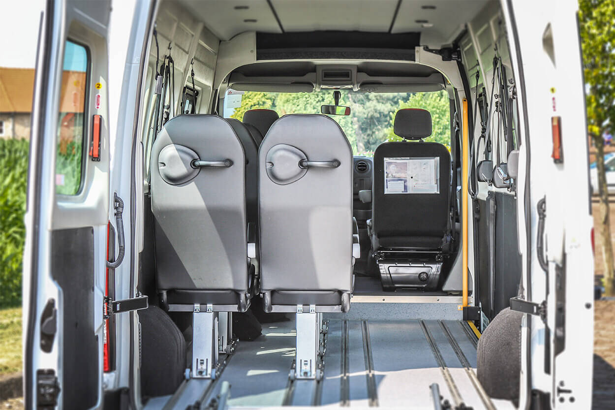 La configuration avec tous les sièges installés de ce Master TPMR donne la sensation d'une disposition type bus qui se montre très pratique au quotidien