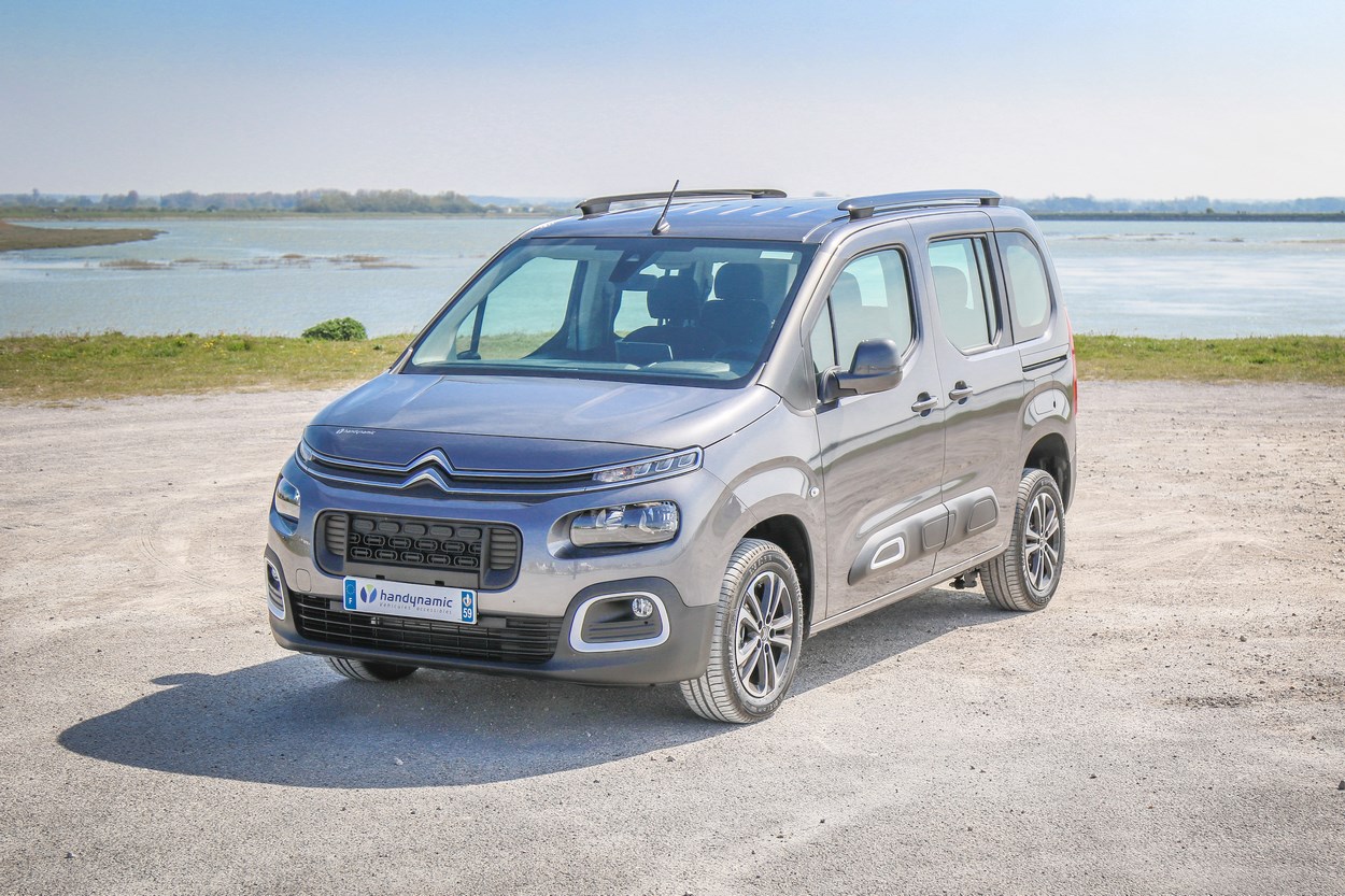 Citroën Berlingo Xtra HappyAccess, le top de l&#039;accessibilité avec son décaissement XL, une rampe d&#039;accès repliable dans le coffre et 4 places assises permanentes