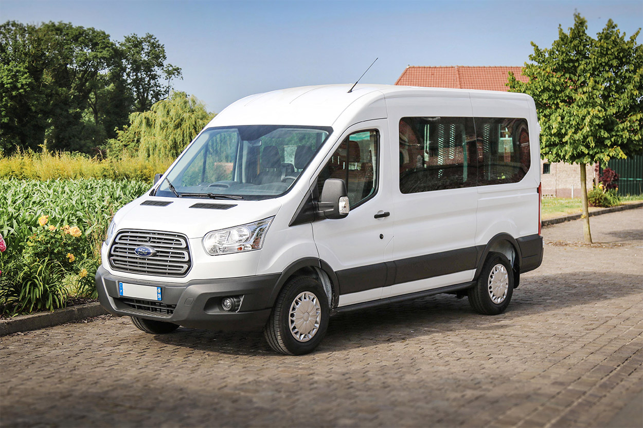 ооо транзит м пермь. перевозка емкостей автомобильным транспортом. форд имя-м-3006. ооо транзит м пермь. Ford transit комби м1.