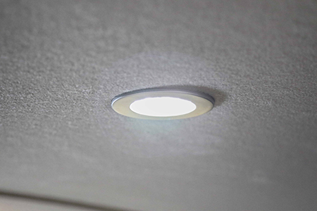 Les éclairages additionnels à LED offrent une belle luminosité !