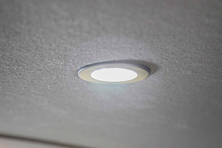 Les éclairages additionnels à LED offrent une belle luminosité ! Les éclairages additionnels à LED offrent une belle luminosité !