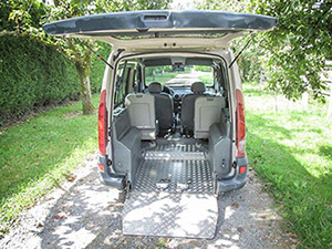 Faites reprendre votre ancienne voiture pour personne handicapée chez Handynamic Faites reprendre votre ancienne voiture pour personne handicapée chez Handynamic
